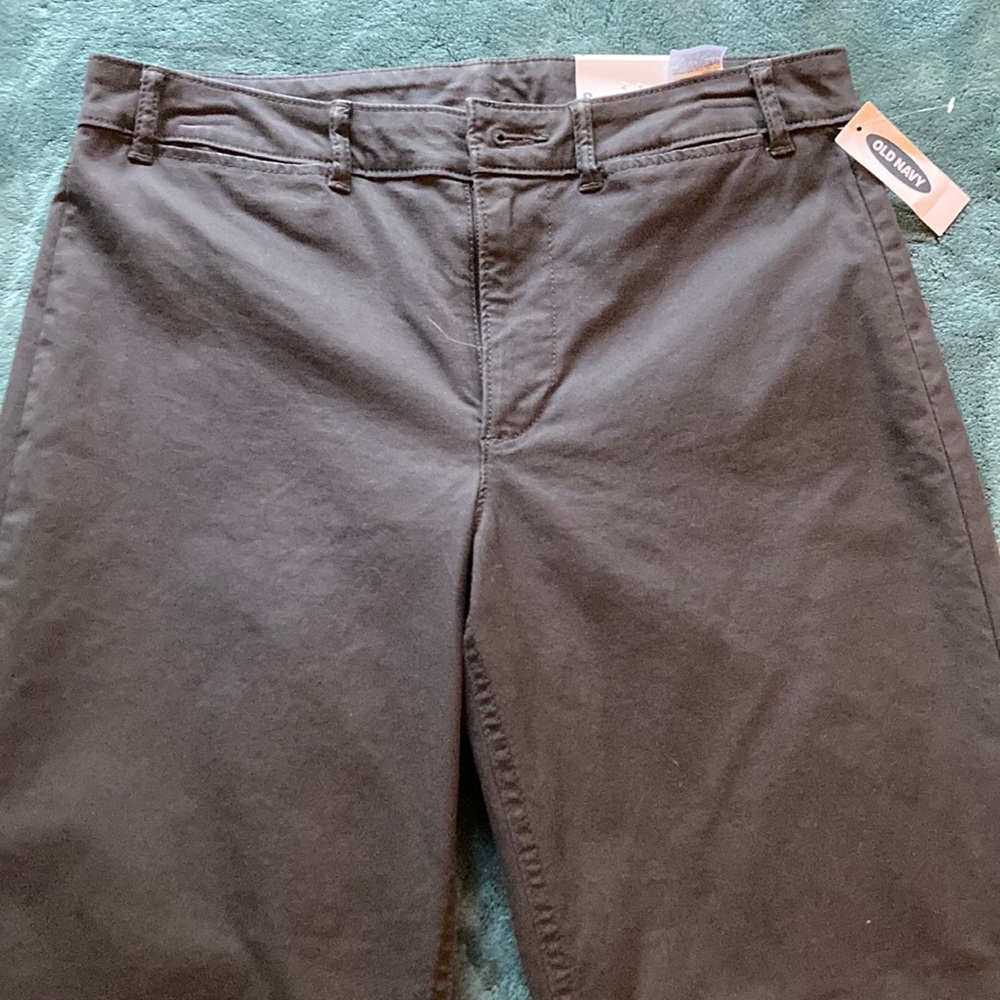 Womens straight leg capris